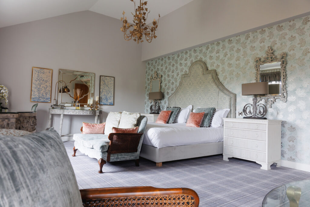 Bredroom Peak Press Page